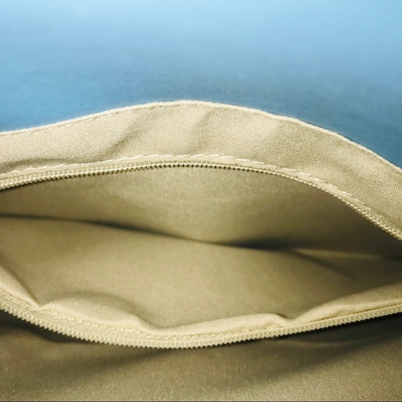 Envelope Metallic Embossed Convertible Clutch Bag - Picture 7 of 11